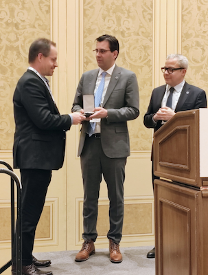 Dr. Polascik receiving an award